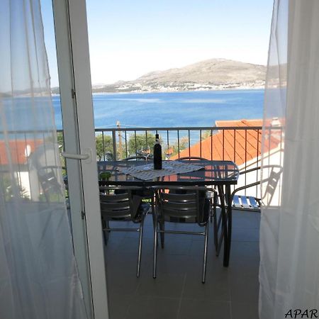 Apartments Luka Trogir Eksteriør billede