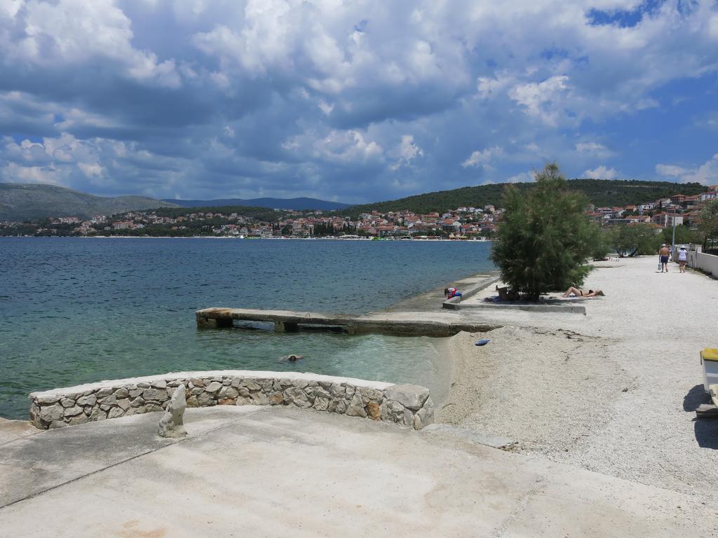 Apartments Luka Trogir Eksteriør billede