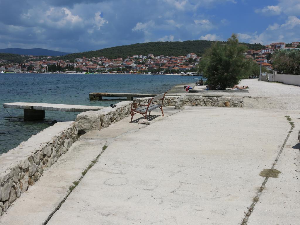 Apartments Luka Trogir Eksteriør billede