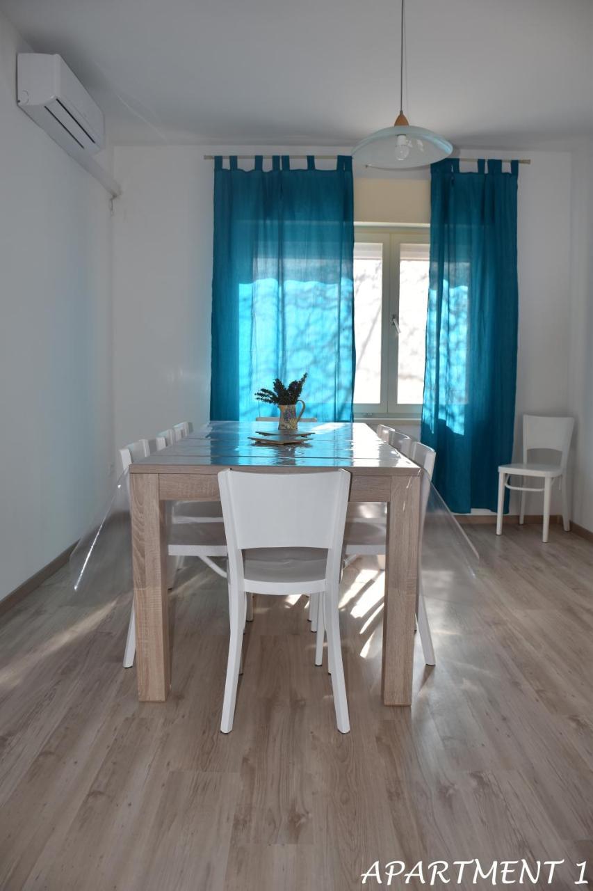 Apartments Luka Trogir Eksteriør billede