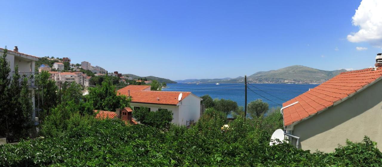 Apartments Luka Trogir Eksteriør billede