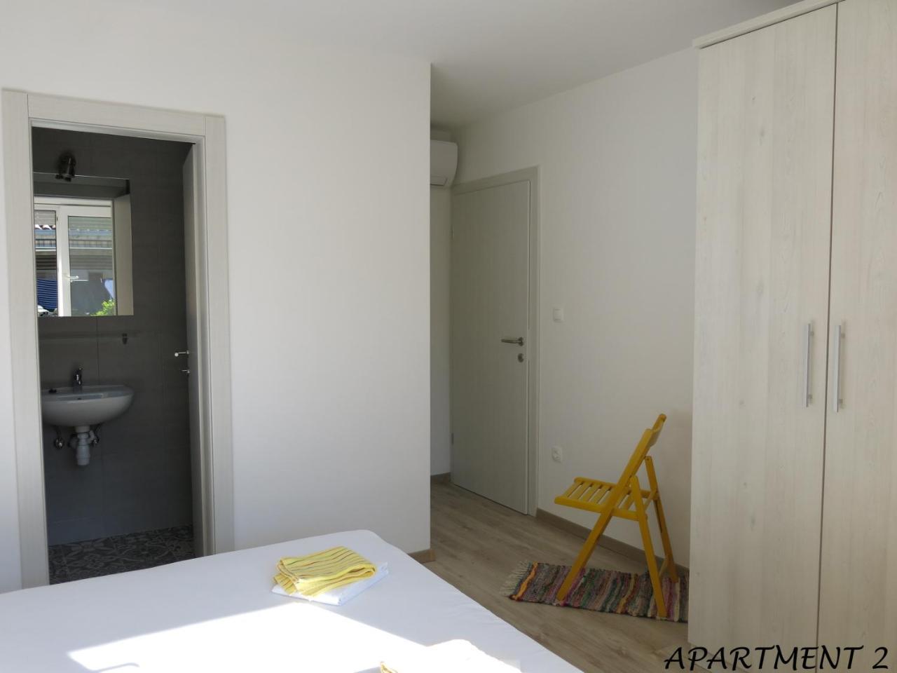 Apartments Luka Trogir Eksteriør billede