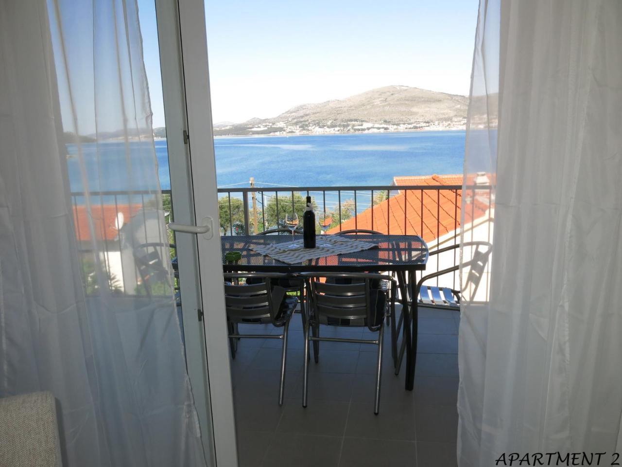 Apartments Luka Trogir Eksteriør billede