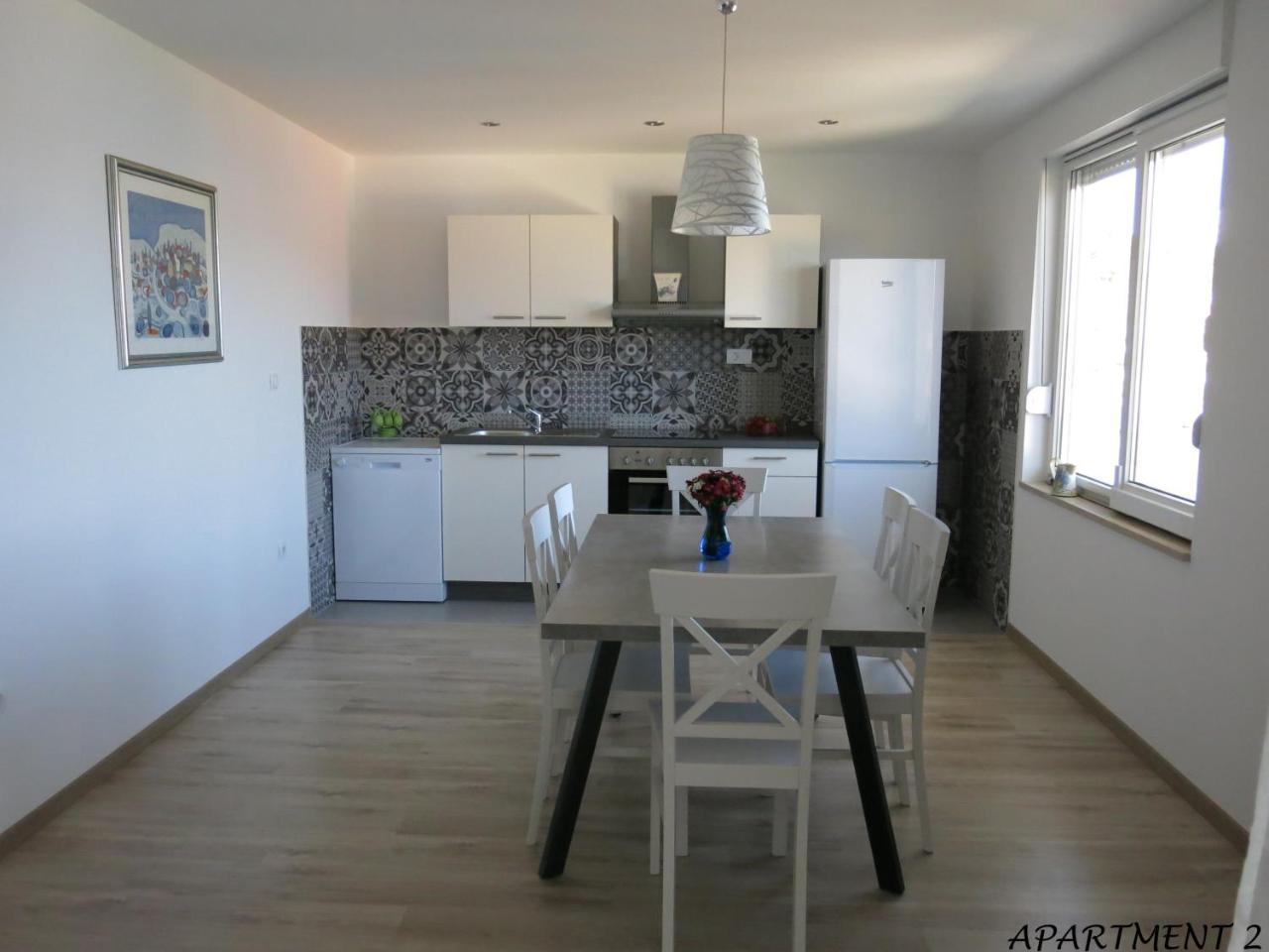 Apartments Luka Trogir Eksteriør billede