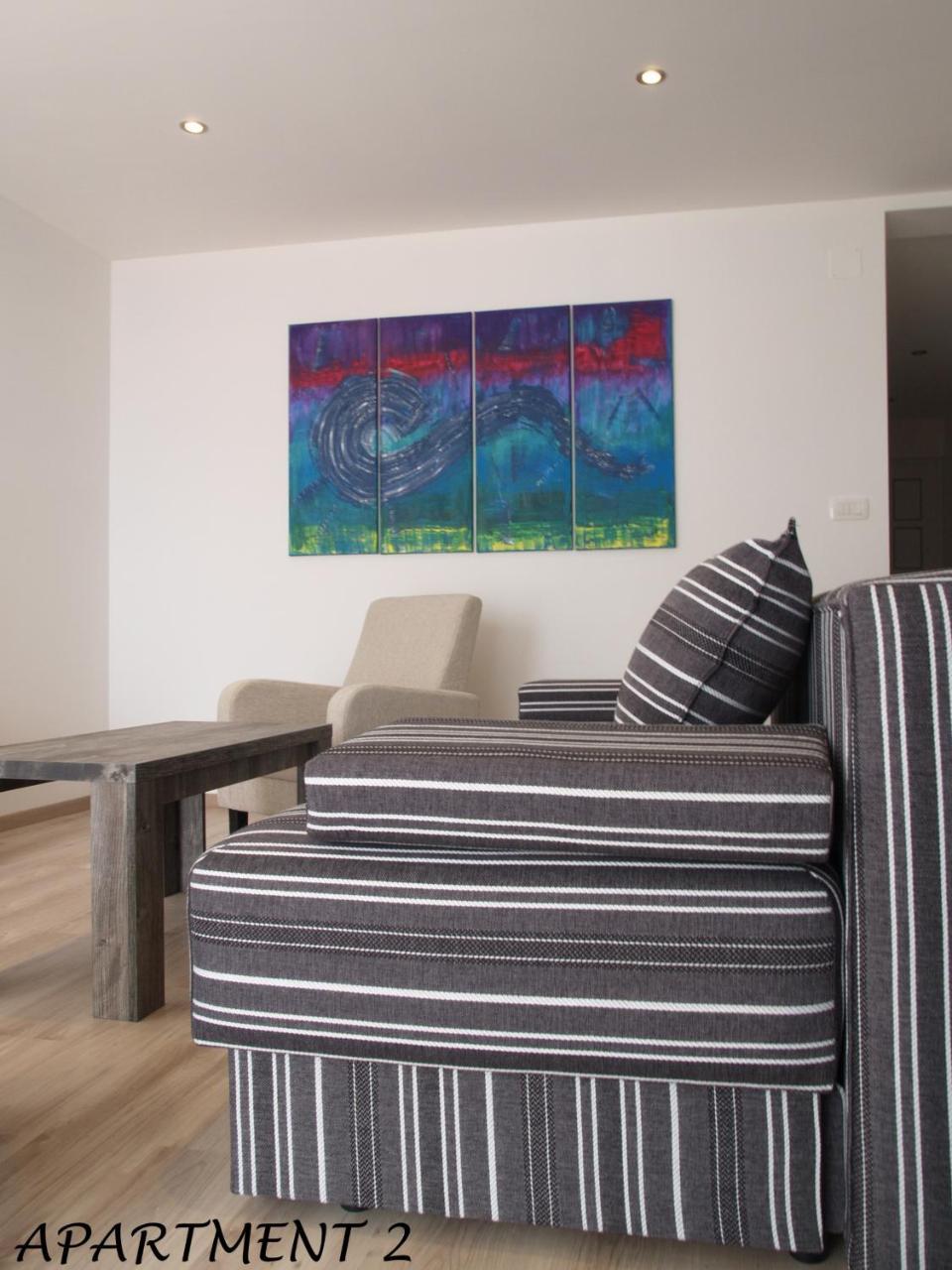 Apartments Luka Trogir Eksteriør billede